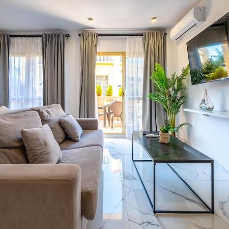 Oleholidays 601 Romana Playa Junto Al Mar Apartment Marbella Luaran gambar